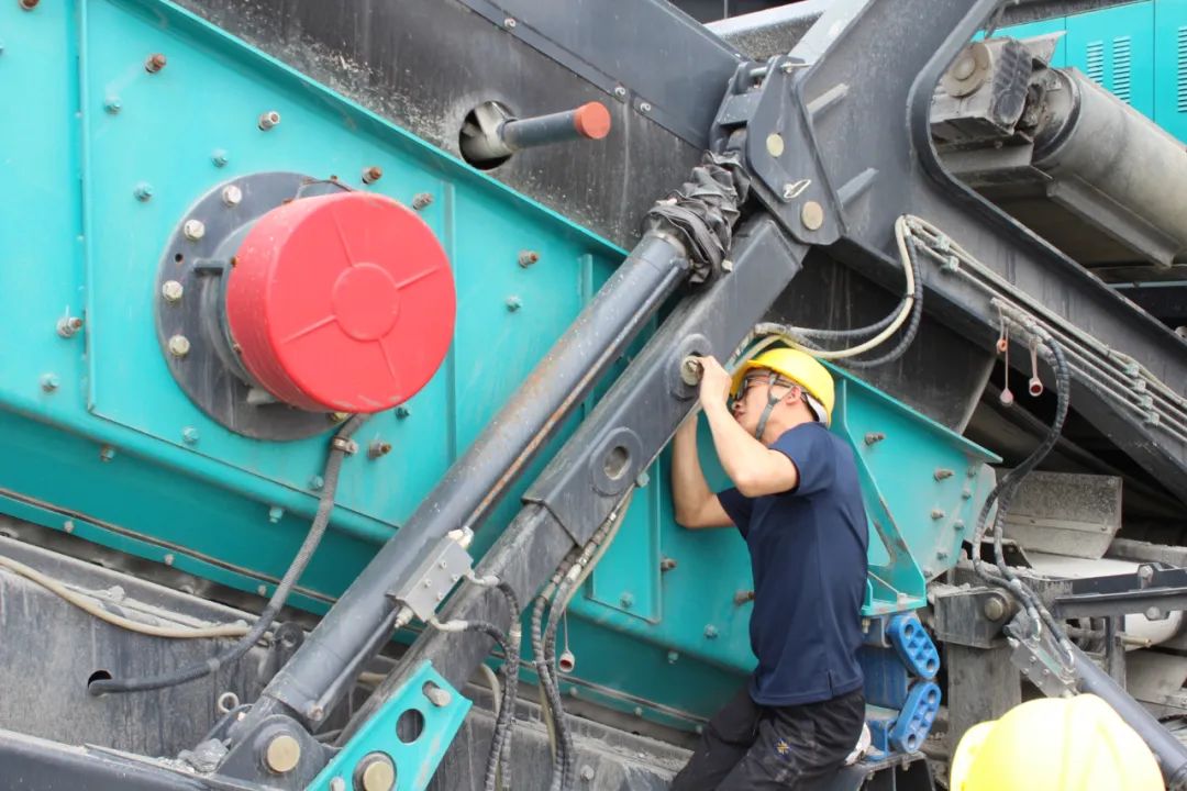 打造服务标杆!平博在线普石勒“服务万里行”活动火热进行中