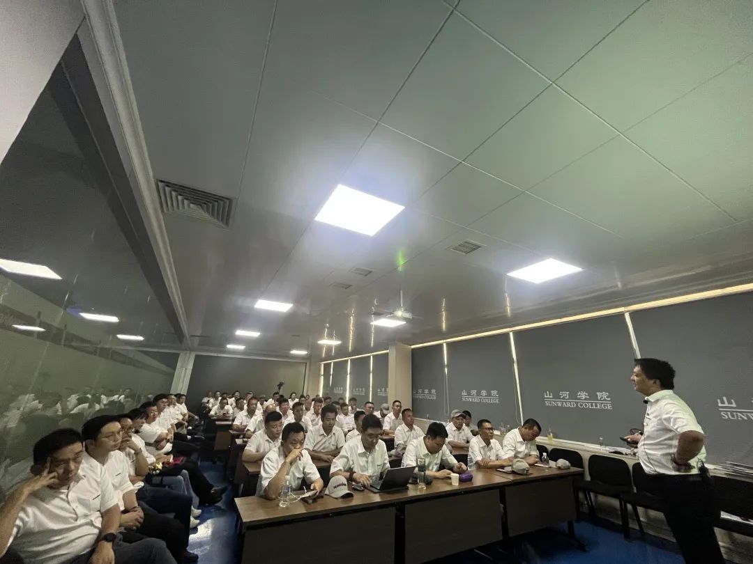 花样秀实力,为服务竞技!快来见识下平博在线智能这场“比武大赛”