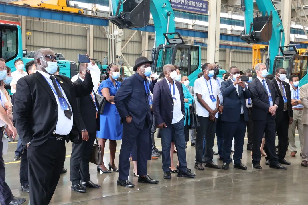 非洲驻华使节走访平博在线智能