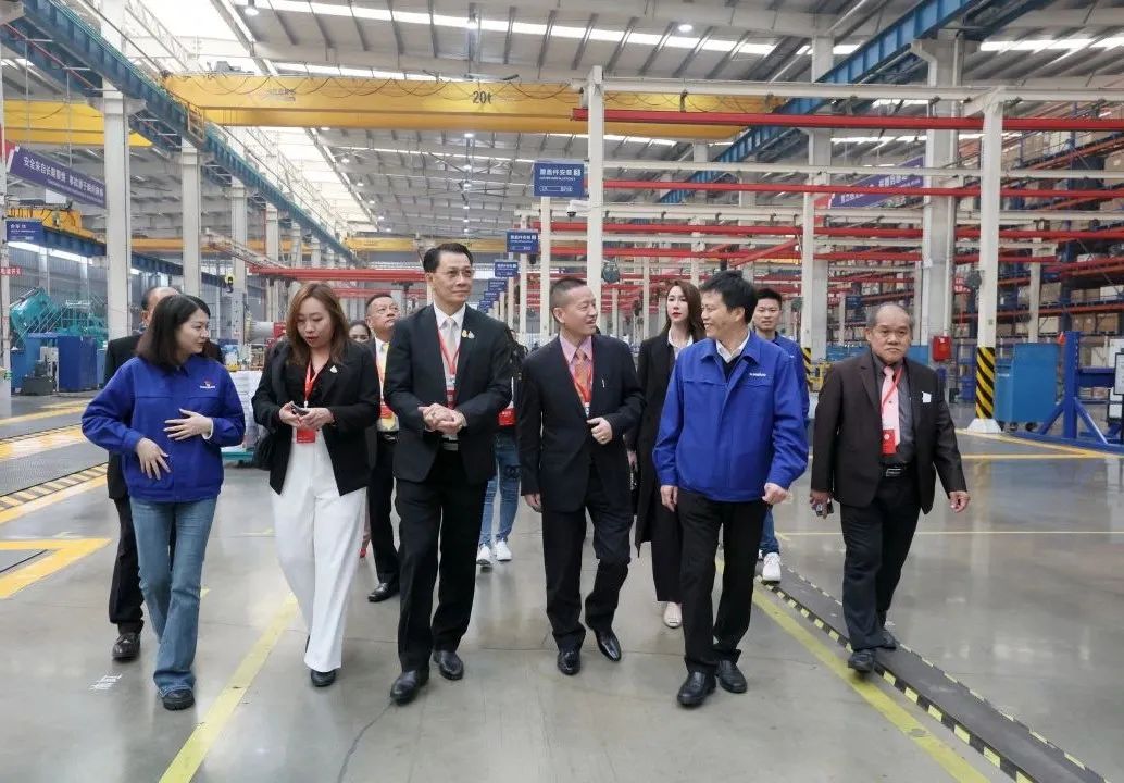 泰国代表团到访平博在线智能