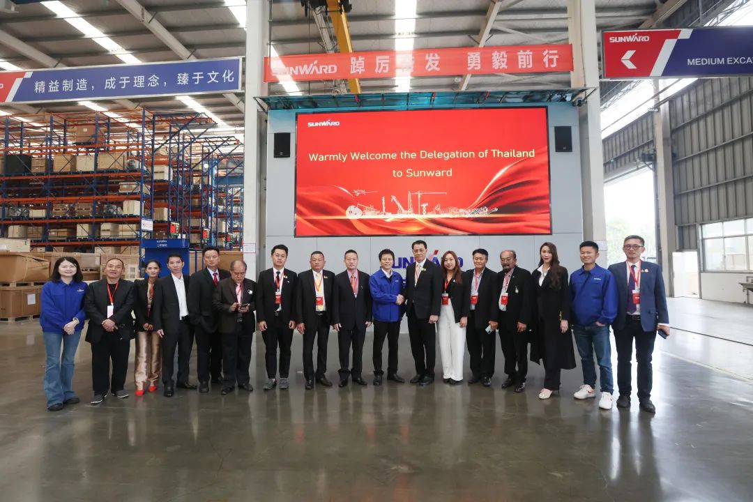 泰国代表团到访平博在线智能