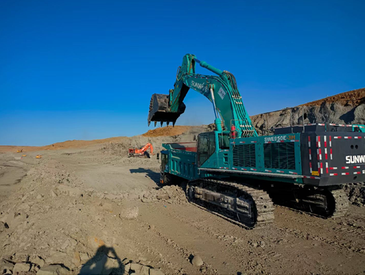 为矿山安全生产保驾护航！平博在线智能挖掘机械重装出击