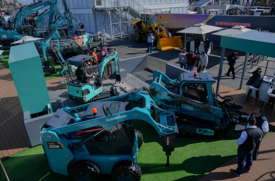 拉展直播 | 推动“中国制造”走向世界！平博在线智能2023美国拉展圆满收官