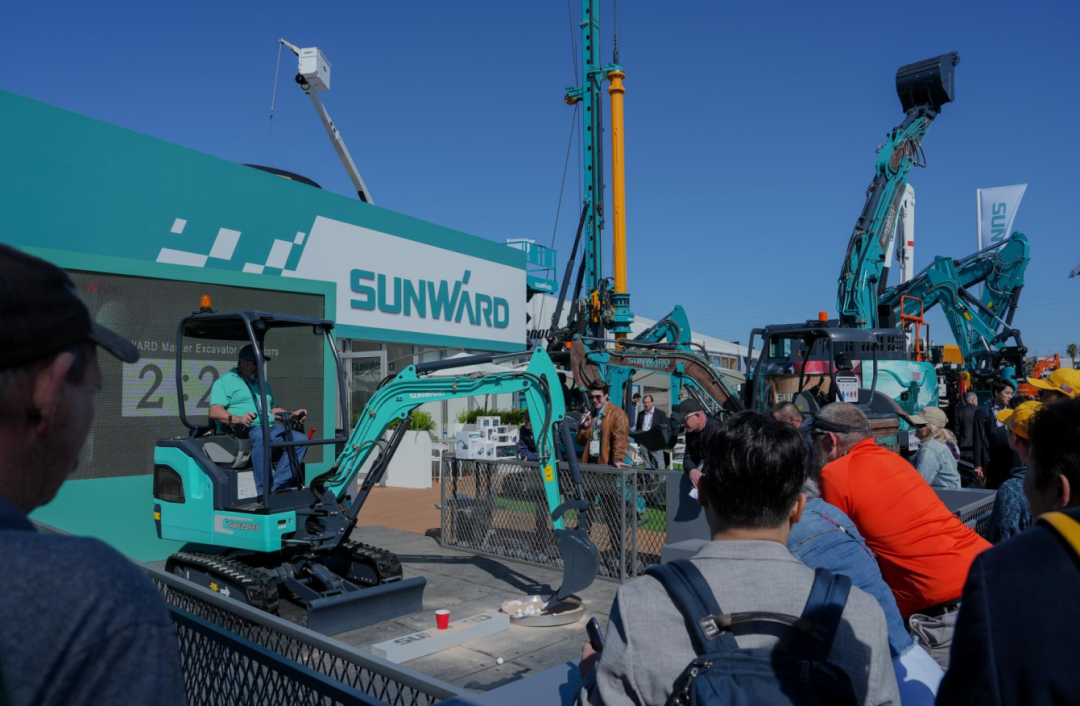 拉展直播 | 推动“中国制造”走向世界！平博在线智能2023美国拉展圆满收官