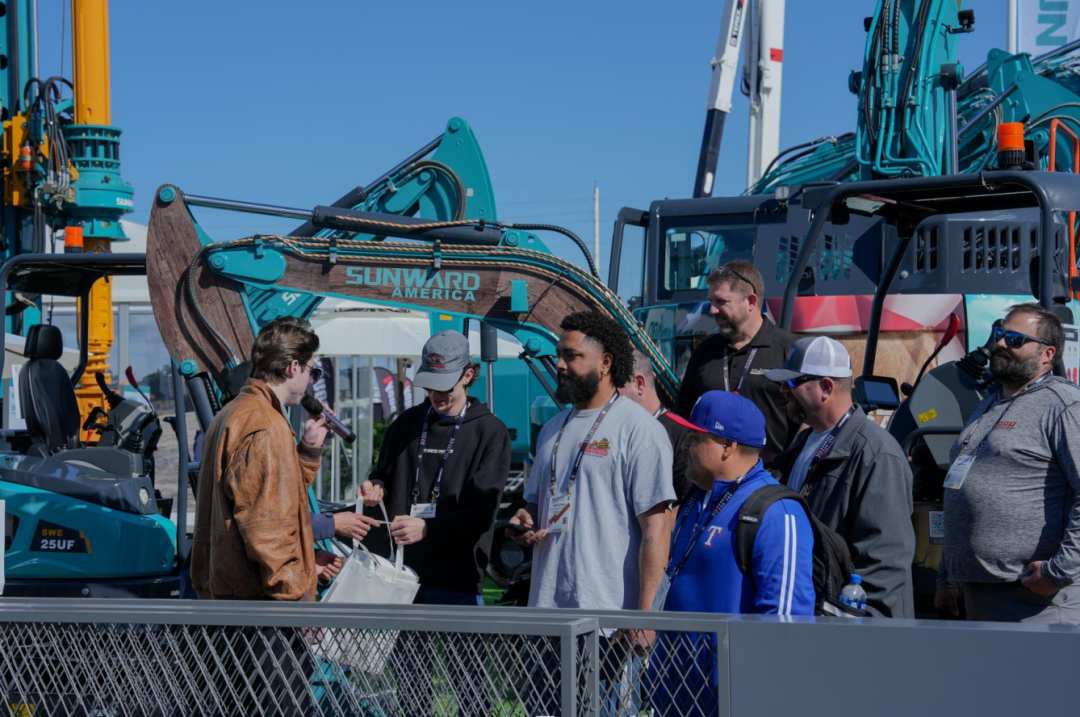 拉展直播 | 推动“中国制造”走向世界！平博在线智能2023美国拉展圆满收官