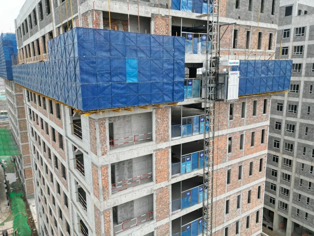 兴盛西北！平博在线江麓建筑起重机械助建西安都市经济圈