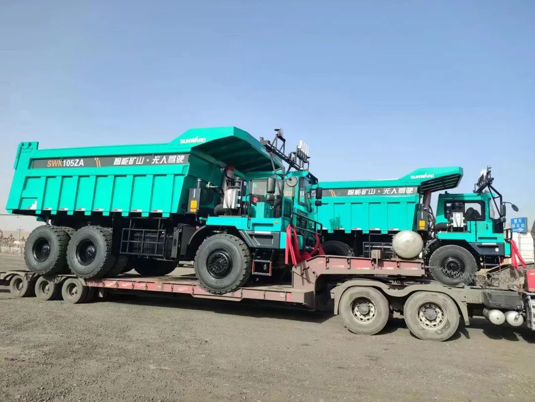 助力数智矿山建设！平博在线巨鼎无人驾驶矿卡再交付