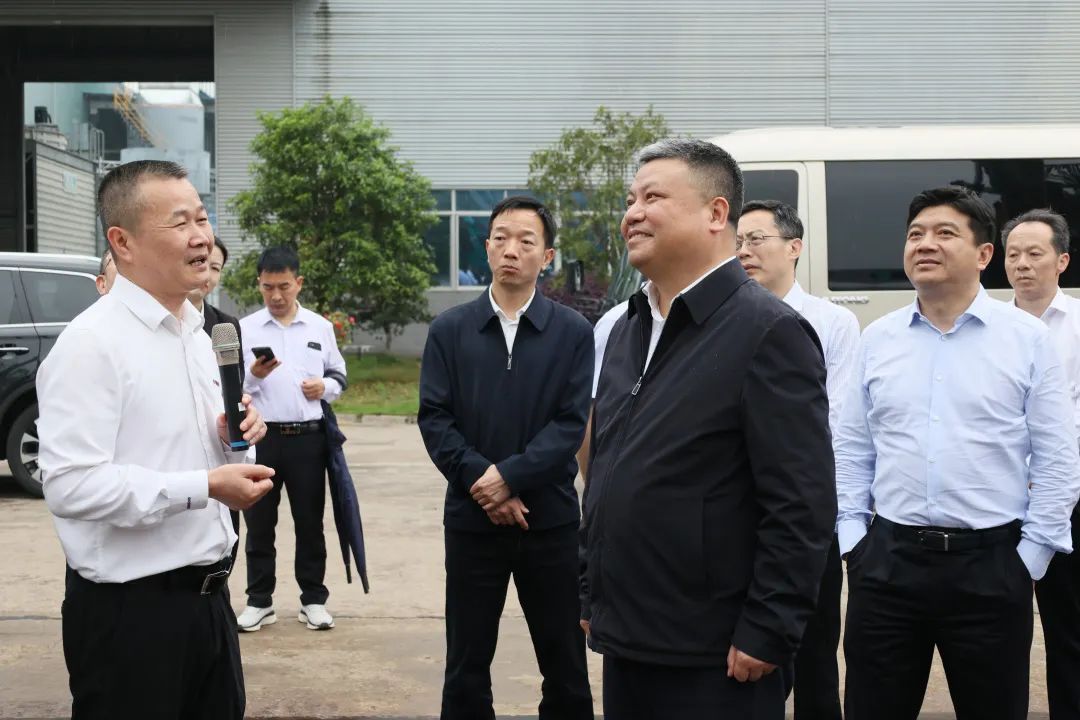 长沙市政协主席陈刚调研平博在线智能