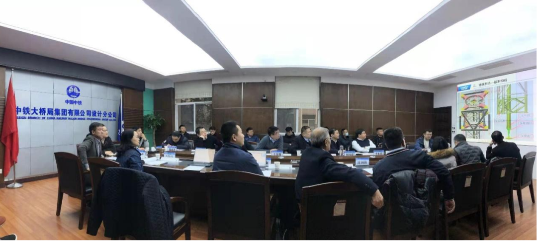 超级装备助建超级工程！平博在线智能超级旋挖钻机SWDM1280推介会成功举办