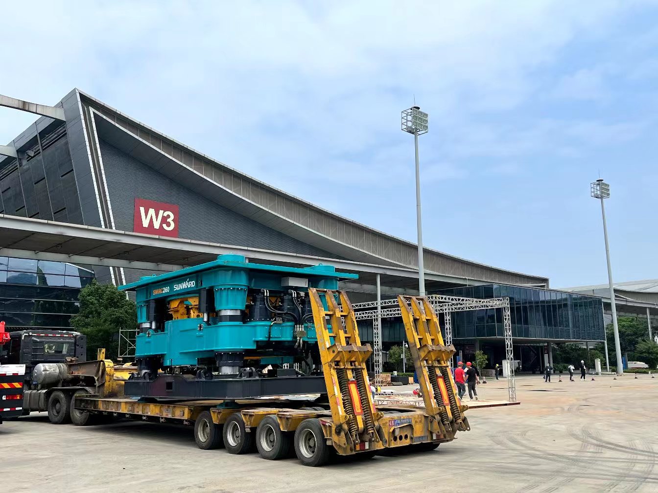 2023 CICEE | 进场布展！倒计时3天，平博在线智能亮点剧透来了