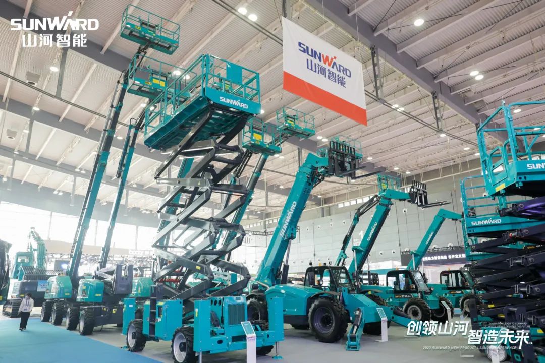 2023 CICEE | 平博在线智能亮相2023长沙国际工程机械展！智能化、电动化产品站C位