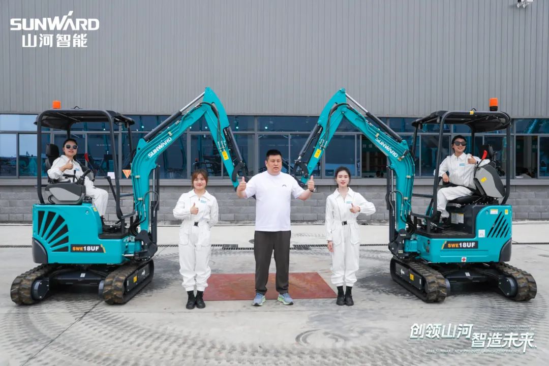 千人齐聚、爆品出击！平博在线智能新品推介会圆满举办