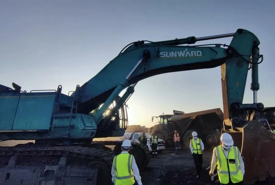 登陆南非，平博在线智能新型凿岩利器交付客户