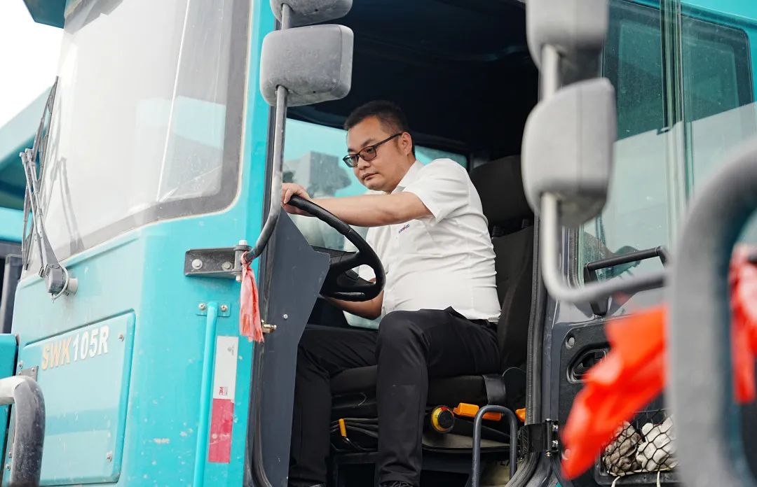 持续助力“双碳”目标，平博在线巨鼎LNG矿卡在辽宁批量应用