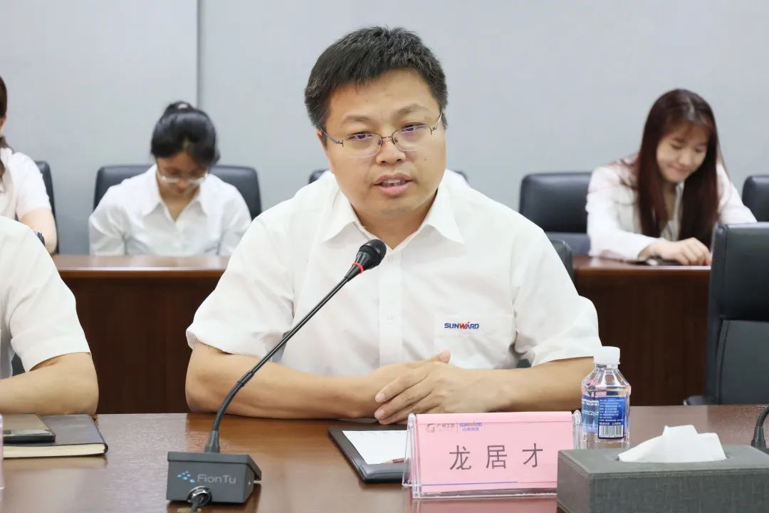 携手开启绿色转型之路！平博在线智能&南京盖百氏增程式电动旋挖钻机签约仪式成功举办