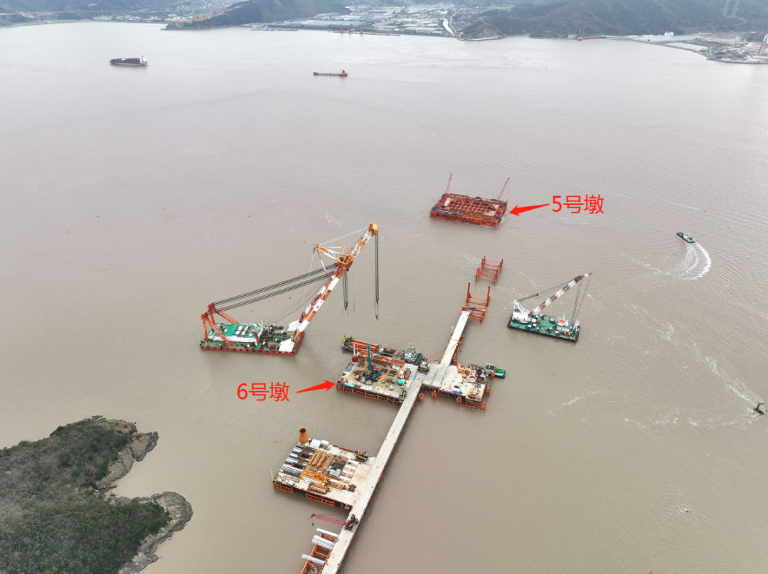 新战绩+1！平博在线智能超级旋挖钻机创6.3米直径钻孔新纪录