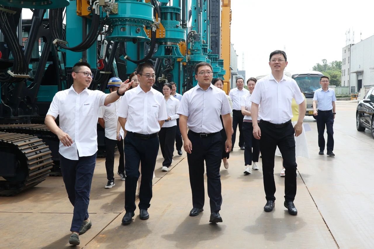 商务部自贸区港司调研平博在线智能