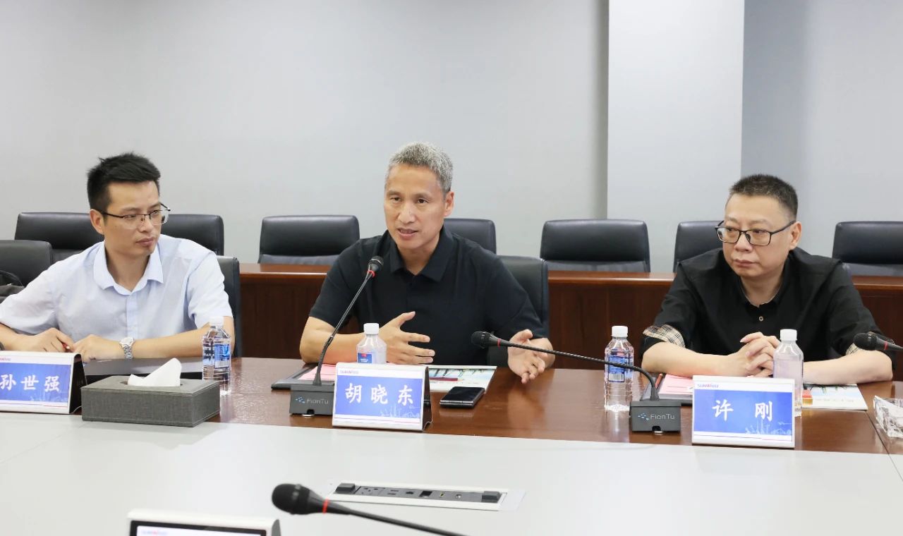 永青科技集团董事长胡晓东带队到访平博在线智能