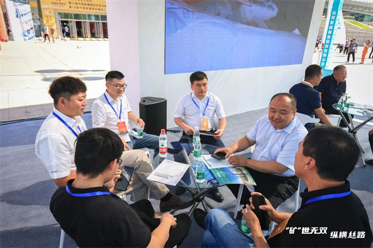 “矿”世无双，纵横丝路！平博在线智能亮相第十三届新疆国际矿业与装备博览会