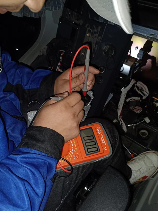 一线“热”闻 | 专业售后，用心服务！平博在线智能挖掘机服务万里行一直在路上