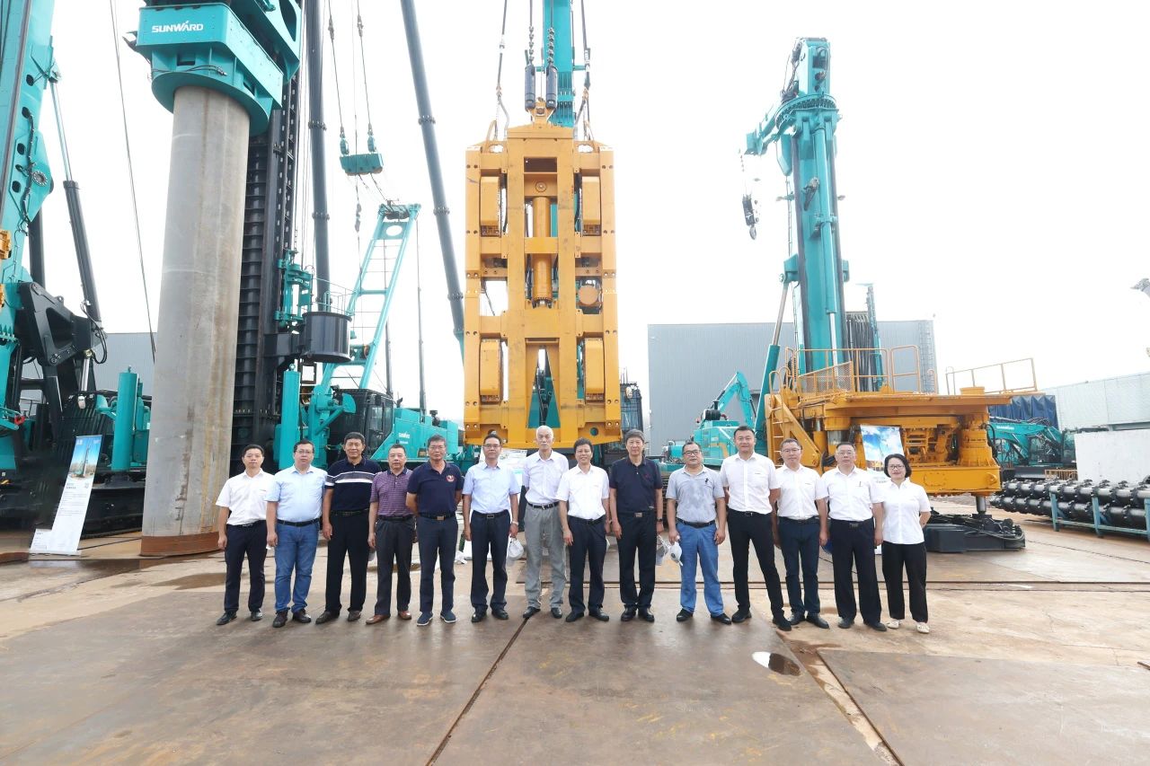 国际领先！平博在线智能6项科技成果通过鉴定