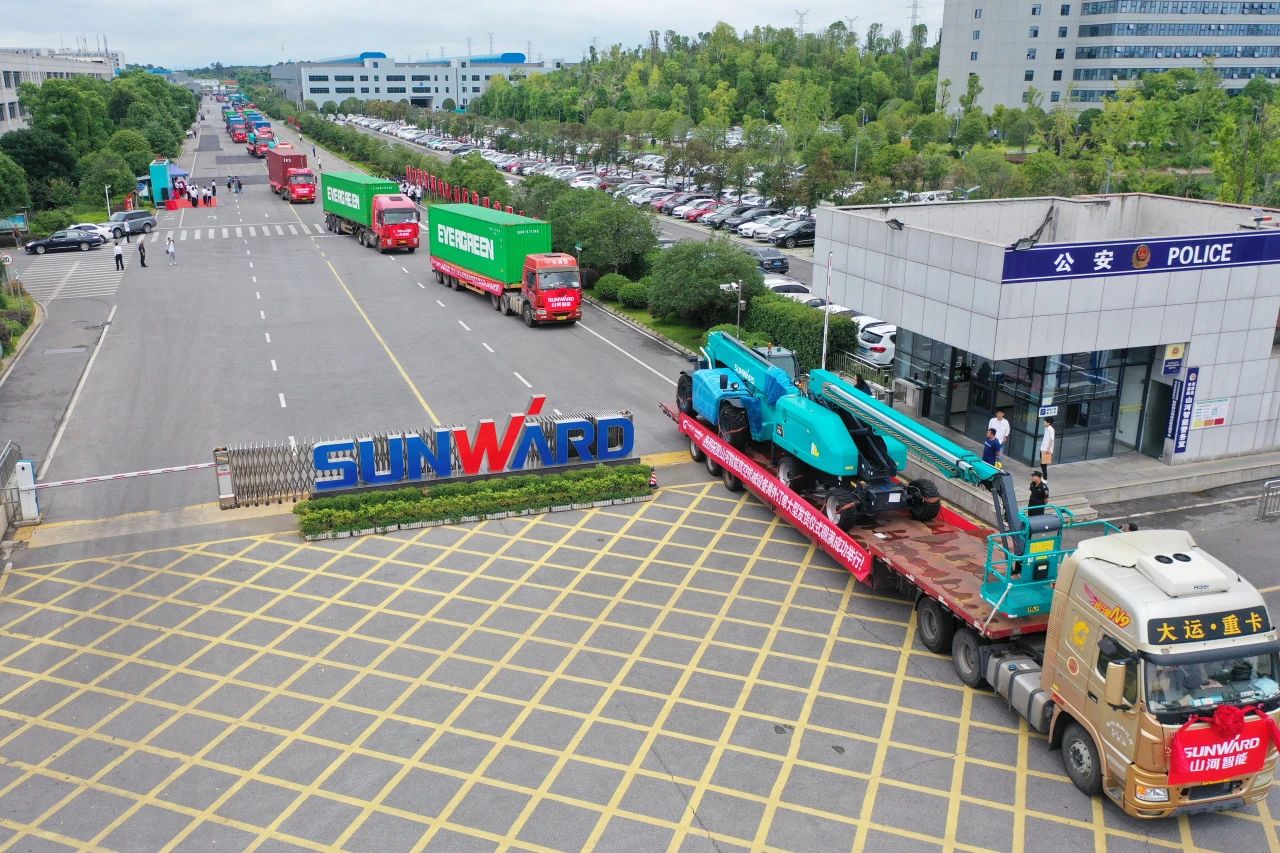 深化全球布局，加速出海步伐！平博在线智能高空机械设备海外订单大型发货仪式圆满举行