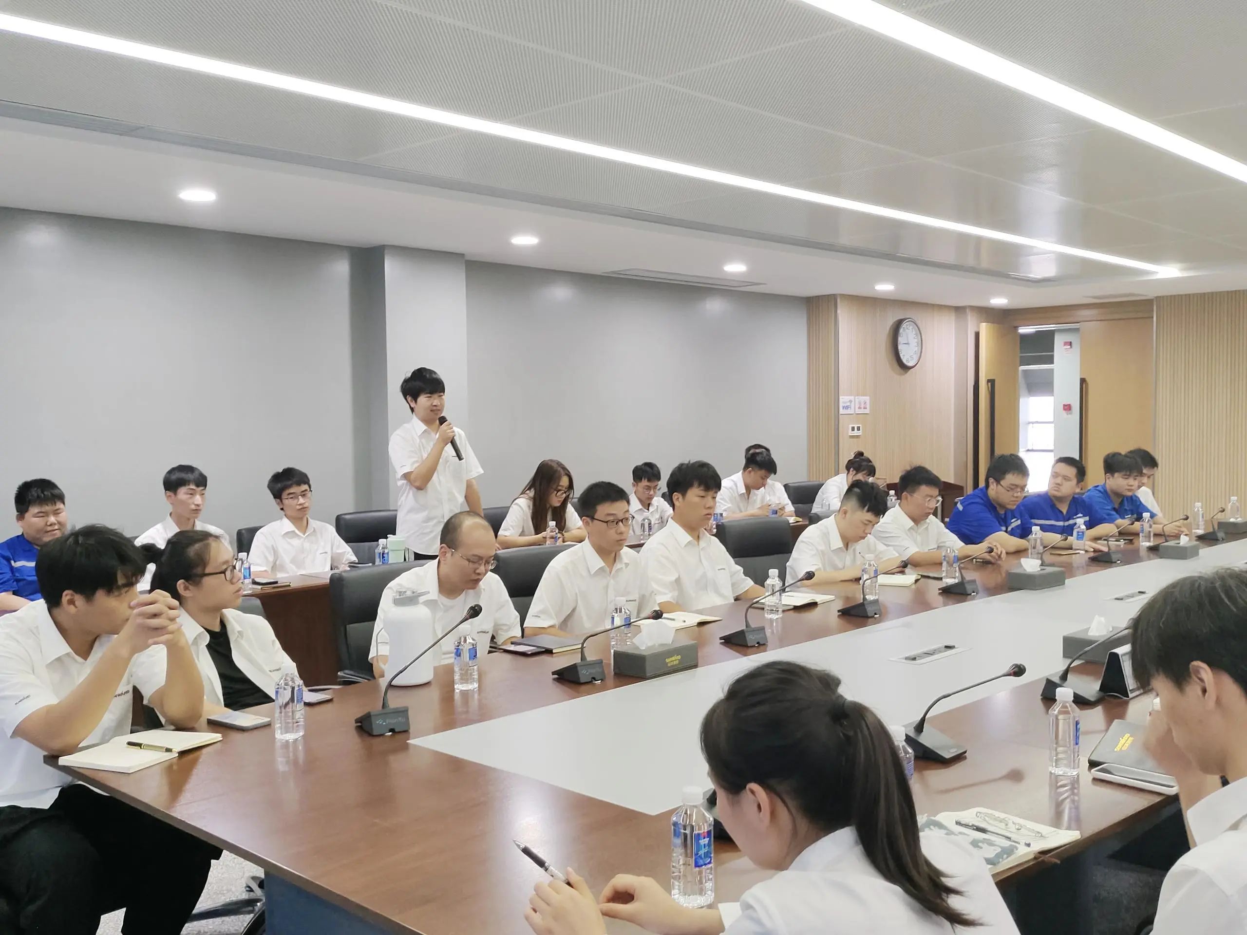 畅谈心声，共话未来！这场应届毕业生员工座谈会，很暖，很贴心！