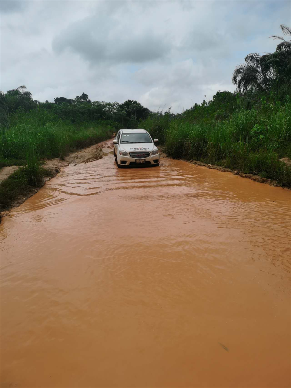 品质平博在线，用心服务！平博在线智能服务万里行活动走进非洲加纳