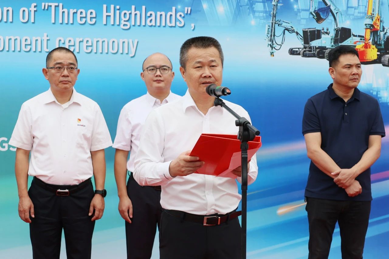 持续进军国际市场！平博在线智能近百台设备集中发货