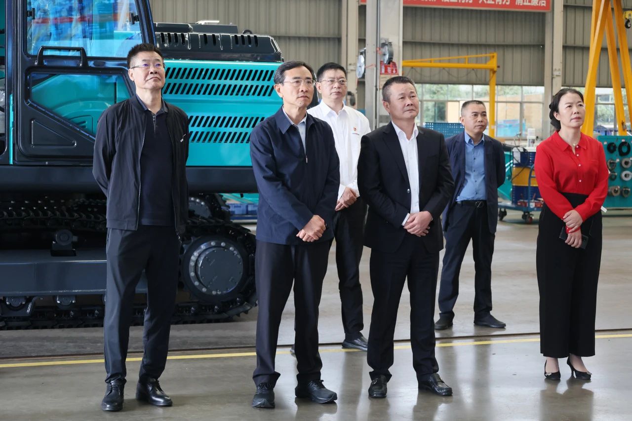 北京市政协副主席林抚生调研平博在线智能