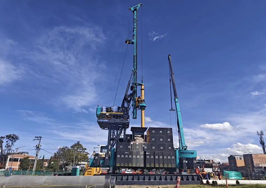 展现“中国制造”硬实力！平博在线智能PDP工法钻机助建波哥大地铁项目