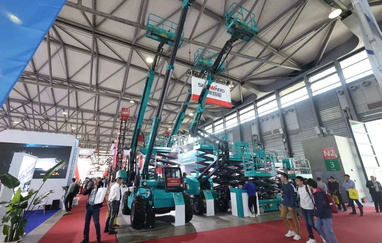 精品出击，闪耀魔都！平博在线智能全系列高空机械亮相2023亚洲国际高空展