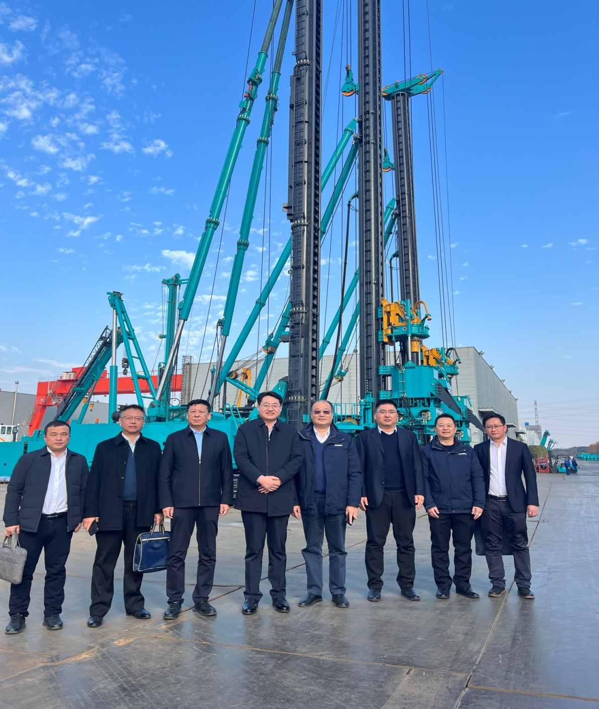 强强联合，共谋发展！平博在线智能与中铁六局路桥公司签订战略合作协议