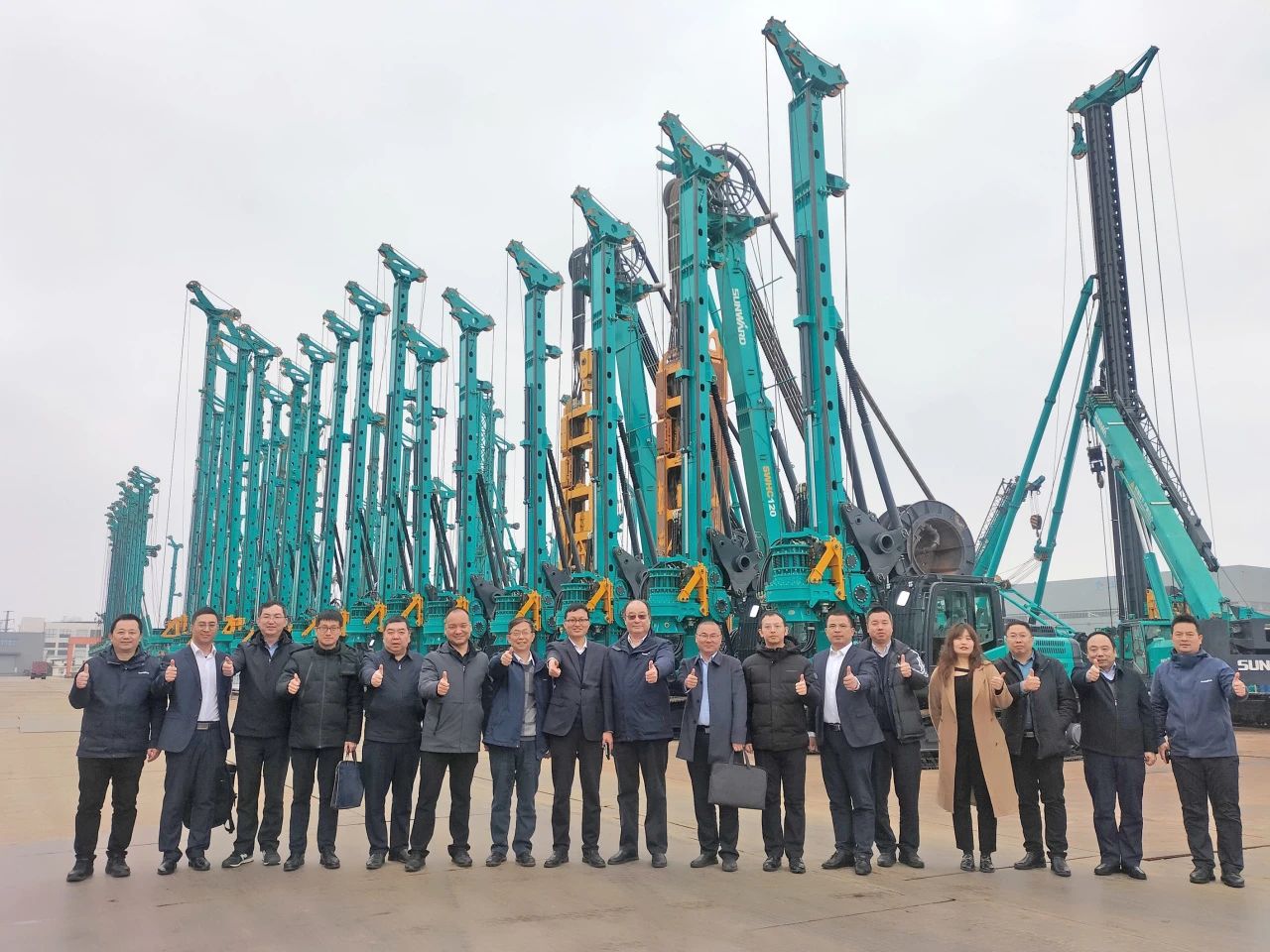 加强全方位合作！中铁二十局到访平博在线智能