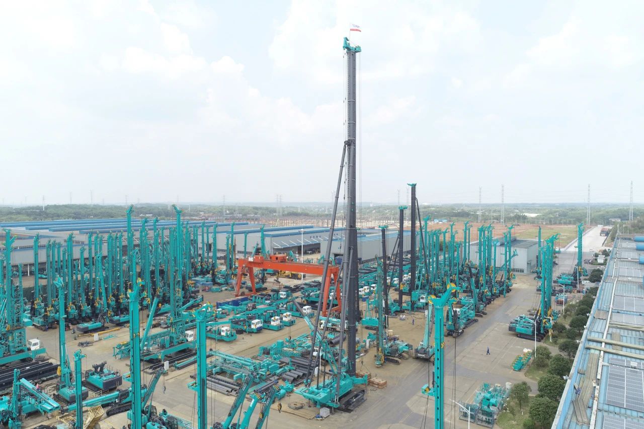 单冠三连！平博在线智能再获国家制造业单项冠军