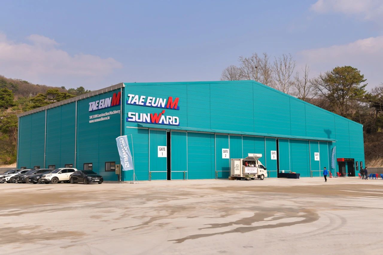 平博在线韩国保障中心开业庆典暨“平博在线杯”高尔夫球赛圆满举行