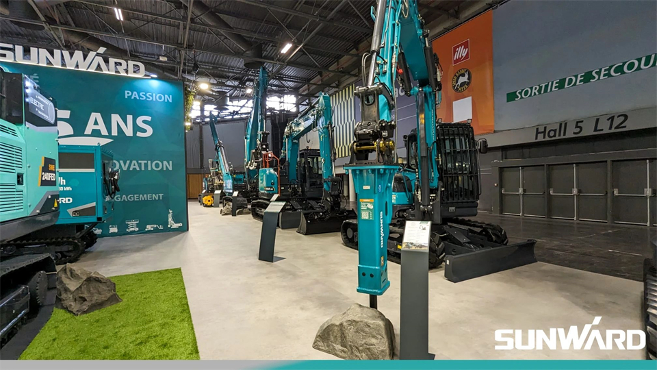 平博在线智能携创新成果亮相2024年法国巴黎工程机械展