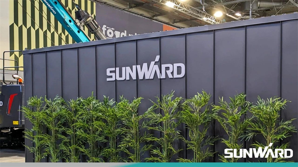 平博在线智能携创新成果亮相2024年法国巴黎工程机械展