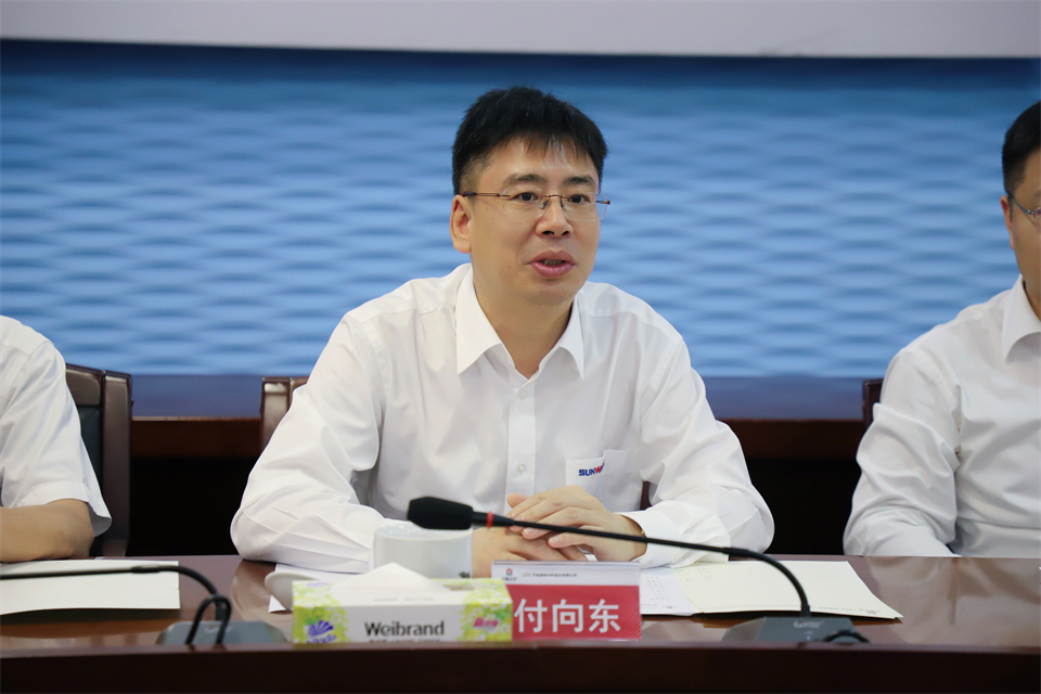 “双向奔赴 合作共赢”平博在线智能与中钨高新签订战略合作协议