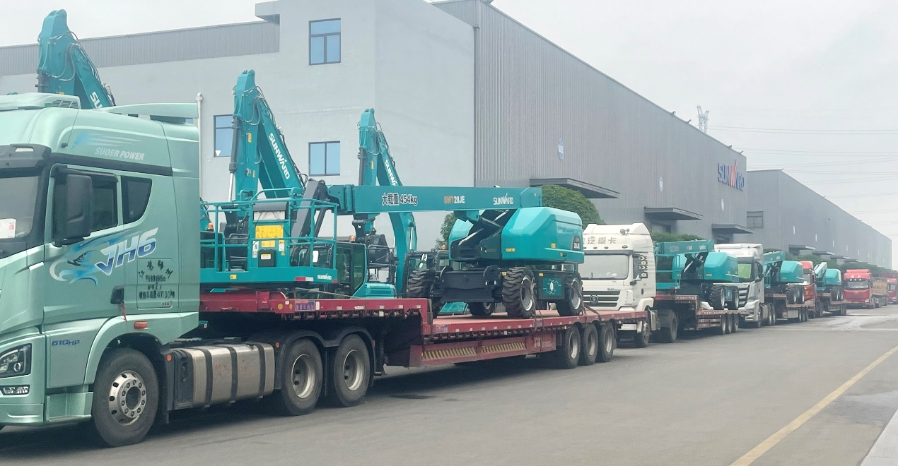 共启合作新纪元！平博在线智能SWT28JE电动直臂高空作业平台批量发货华东市场