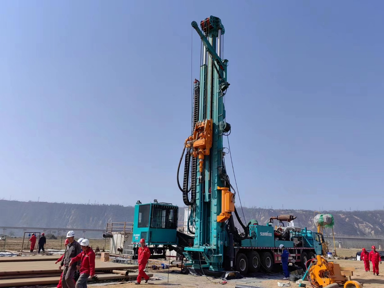 平博在线智能“大直径深孔钻护一体同心跟管钻进技术创新与利用”项目获批湖南省重点领域研发计划项目