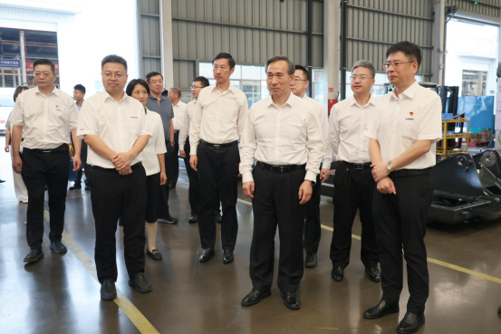 中国贸促会会长任鸿斌调研平博在线智能