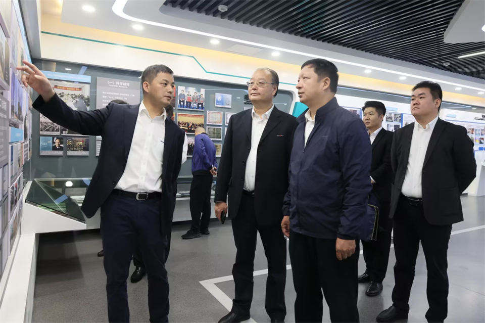 同船出海，共赢未来！中铁九局副总经理刘峻峰一行到访平博在线智能