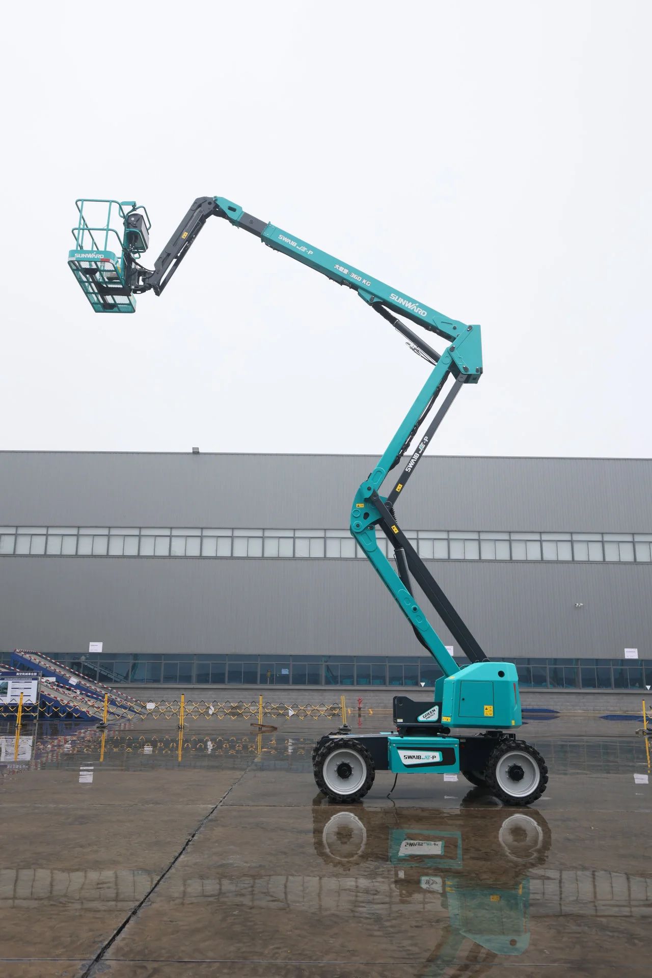 点赞！平博在线智能创新设备荣登CMIIC2024明星产品榜单