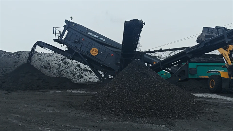 不惧-30℃极寒挑战，平博在线普石勒破碎筛分设备稳定运行！