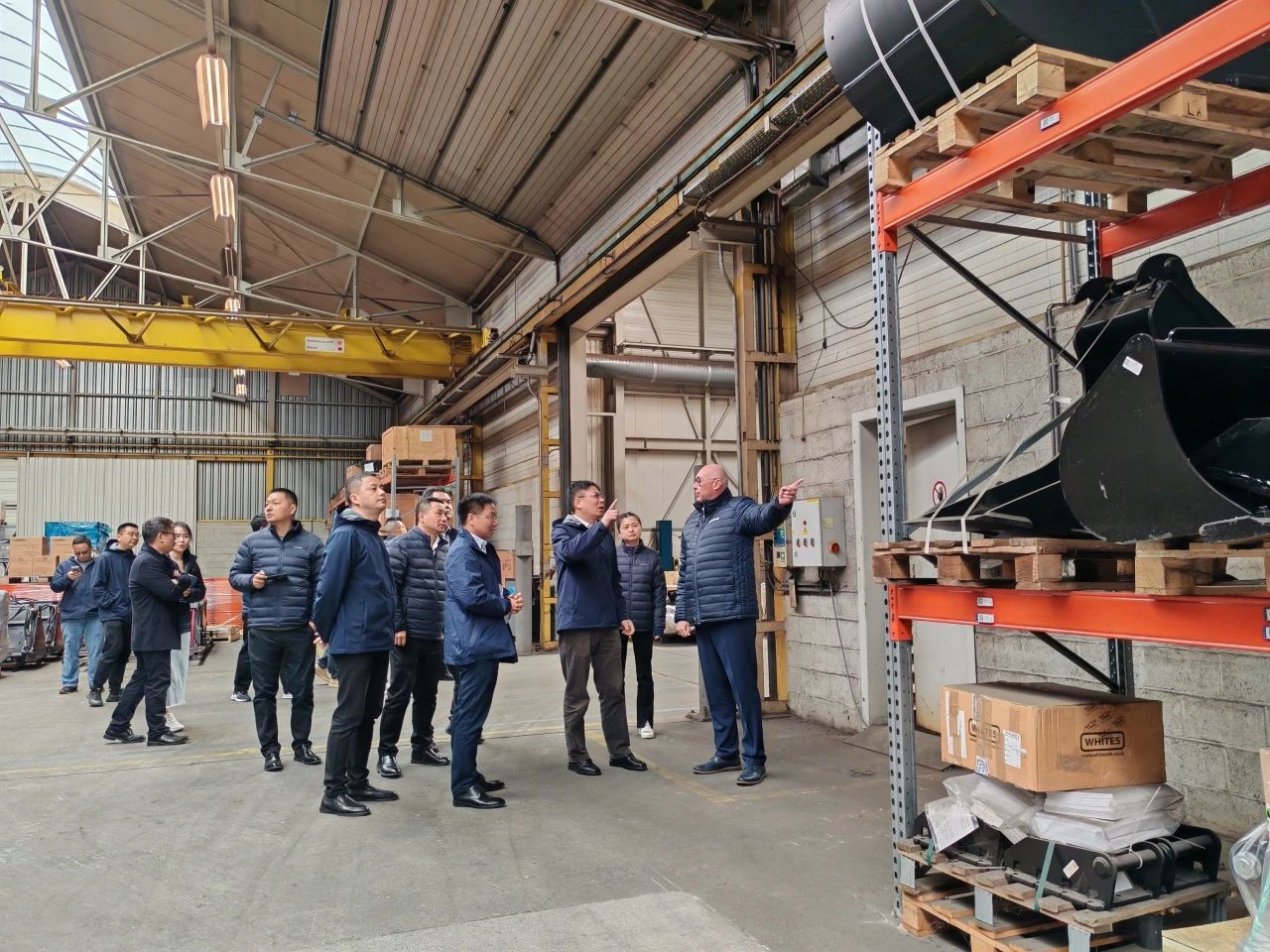 平博在线智能董事长付向东带队赴欧洲子公司考察调研