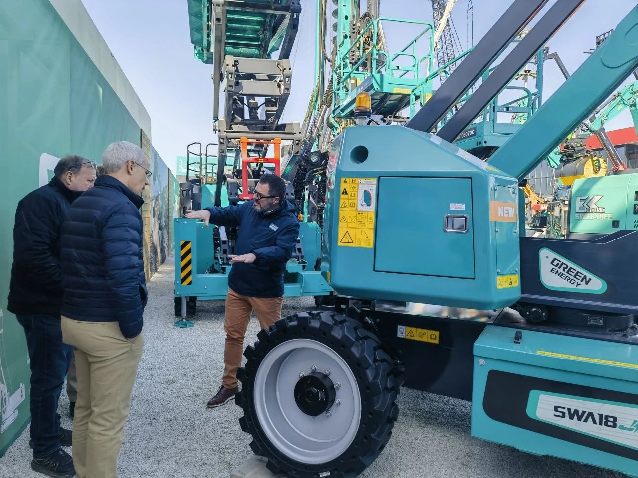 平博在线智能高空机械闪耀Bauma 2025！ 新能源技术与创新产品获全球瞩目