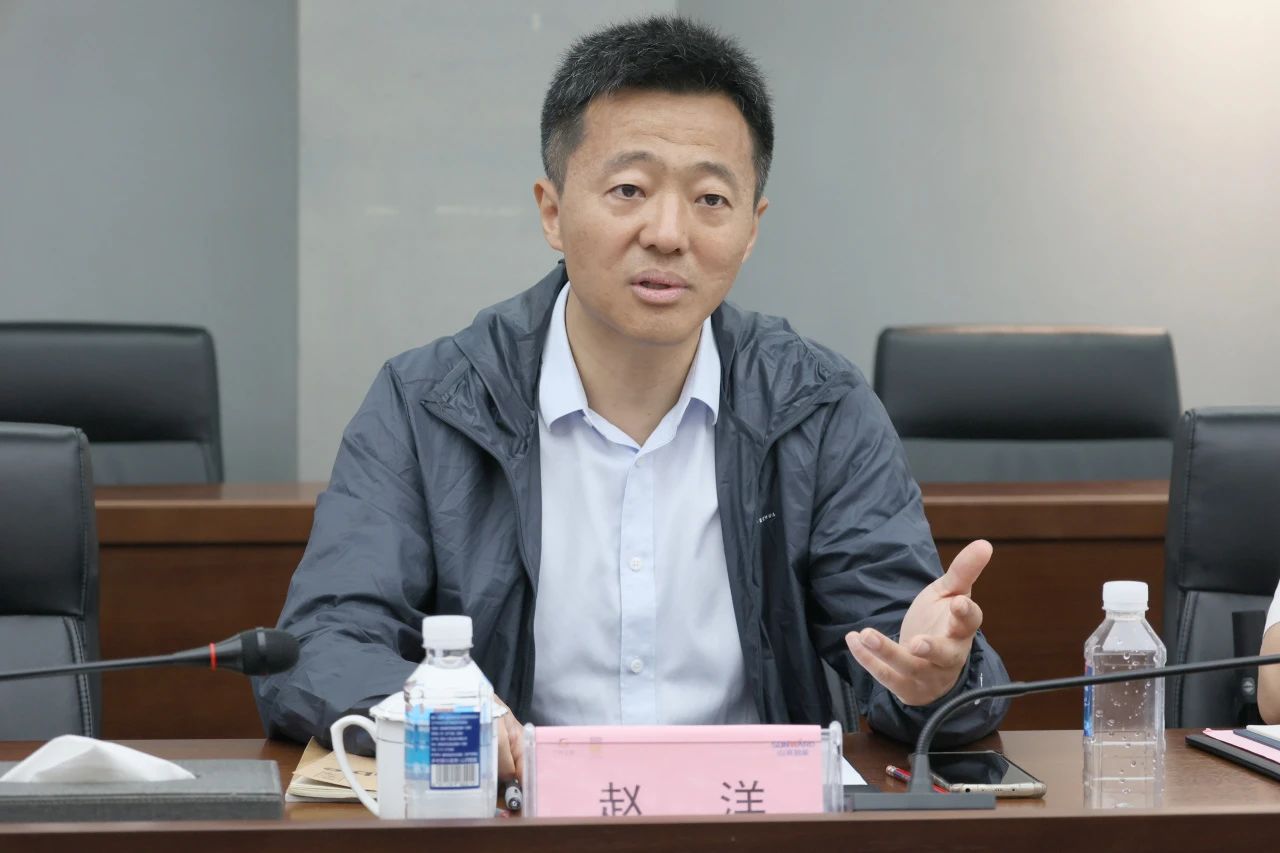 共促中国制造扬帆海外!中国出口信用保险公司到访平博在线智能