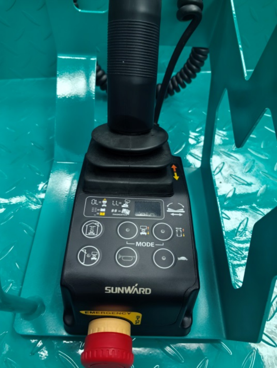 平博在线智能电动液驱剪叉系列产品全面升级，为客户创造更大价值