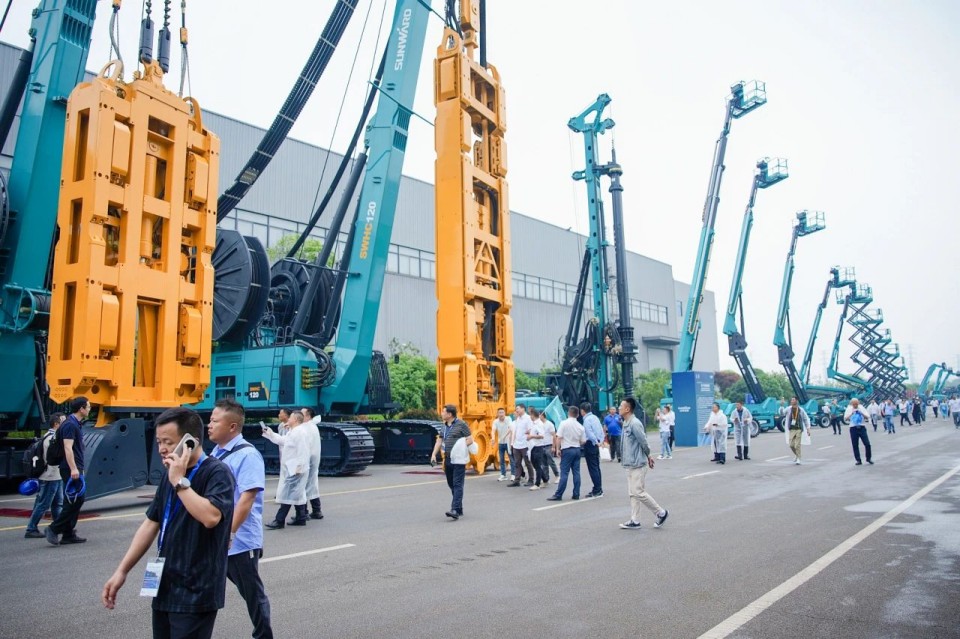 2025 CICEE | 圆满收官！平博在线智能展区亮点精彩回顾